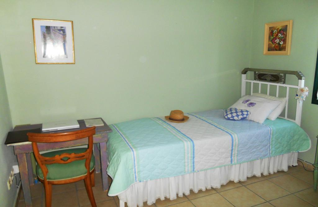 Polytropon Apartments Kástron Room photo